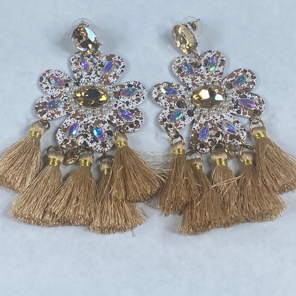 Jujlia Jewelry Chandelier Dangle Drop Pierced Earrrings Tassell Floral Boho - Picture 14 of 16